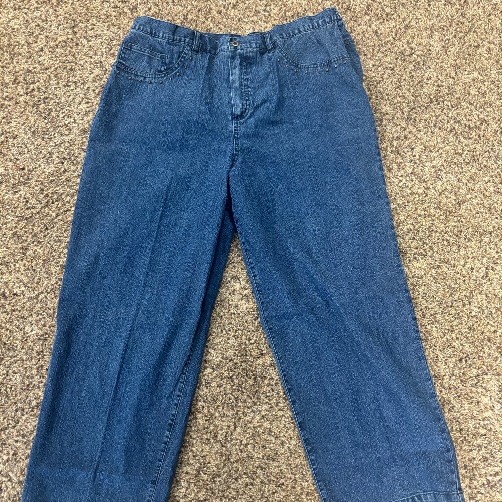 Alfred Dunner Embellished Pocket Jeans - SIze 18 - 1629